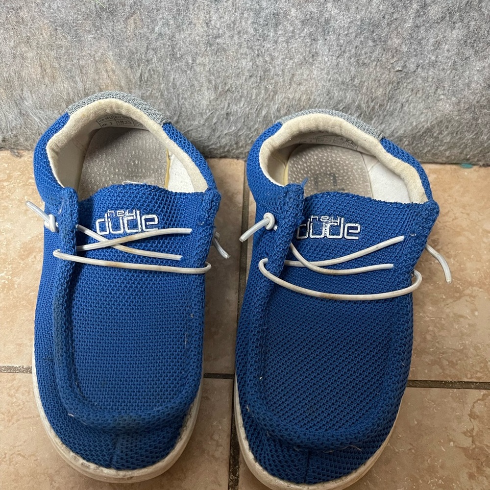 Hey Dude Kids Blue Shoes Size 4